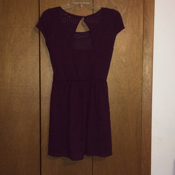 Dress - Picture 3 of 3